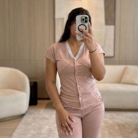 Pyjama coton à boutons et dentelle